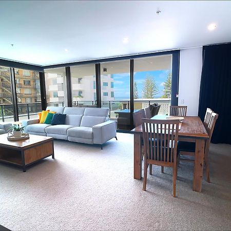 Boardwalk Burleigh Beach - Official Gold Coast Exterior photo