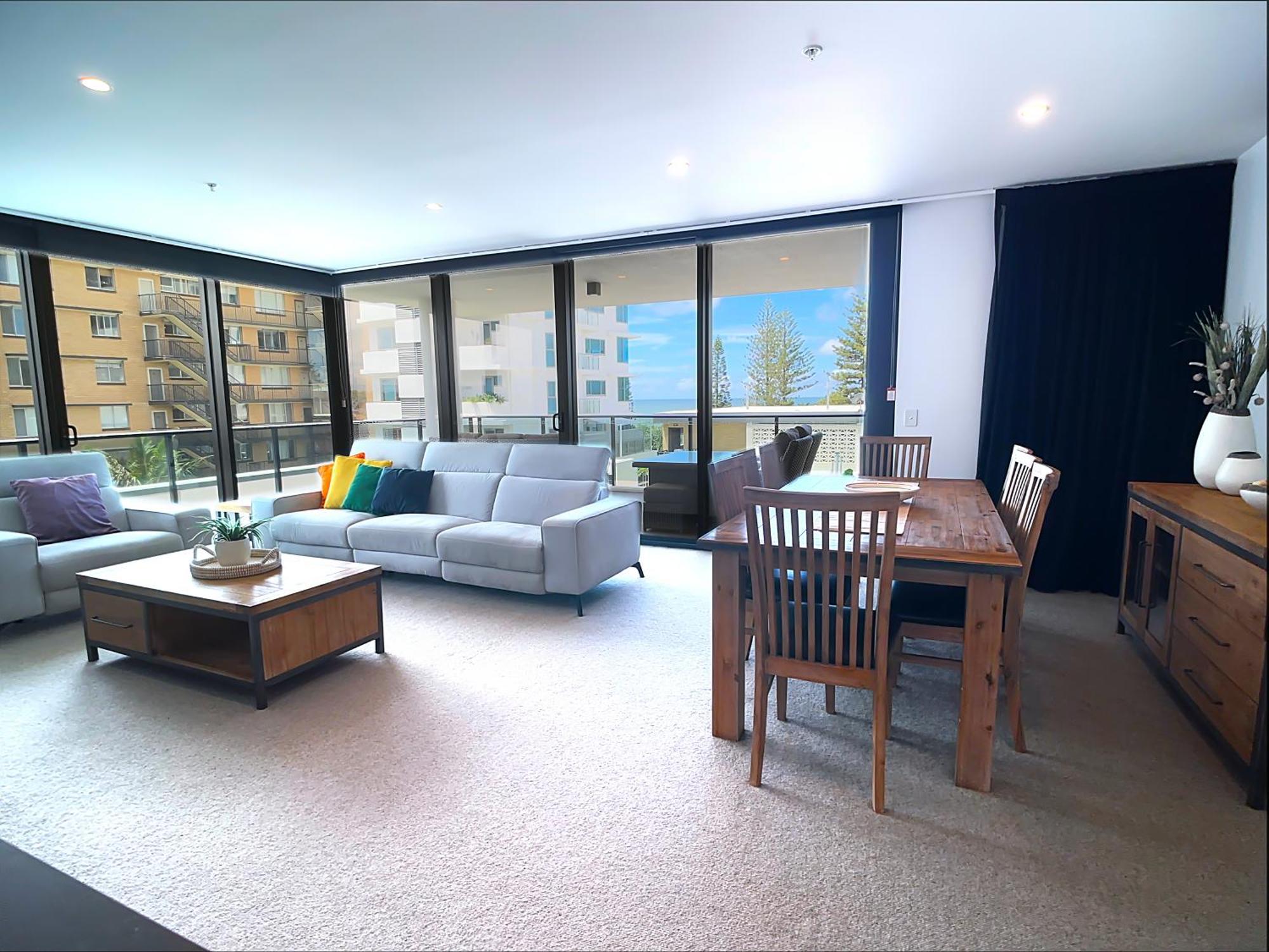 Boardwalk Burleigh Beach - Official Gold Coast Exterior photo