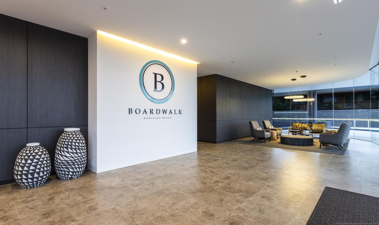 Boardwalk Burleigh Beach - Official Gold Coast Exterior photo