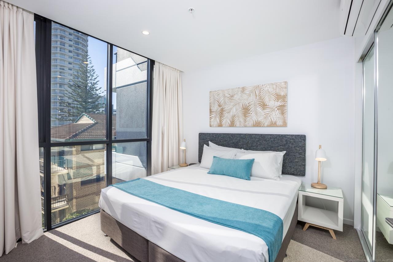 Boardwalk Burleigh Beach - Official Gold Coast Exterior photo