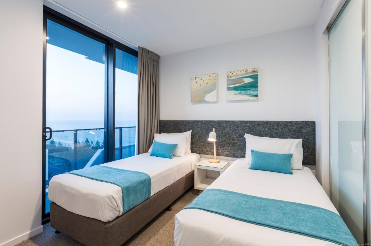 Boardwalk Burleigh Beach - Official Gold Coast Exterior photo